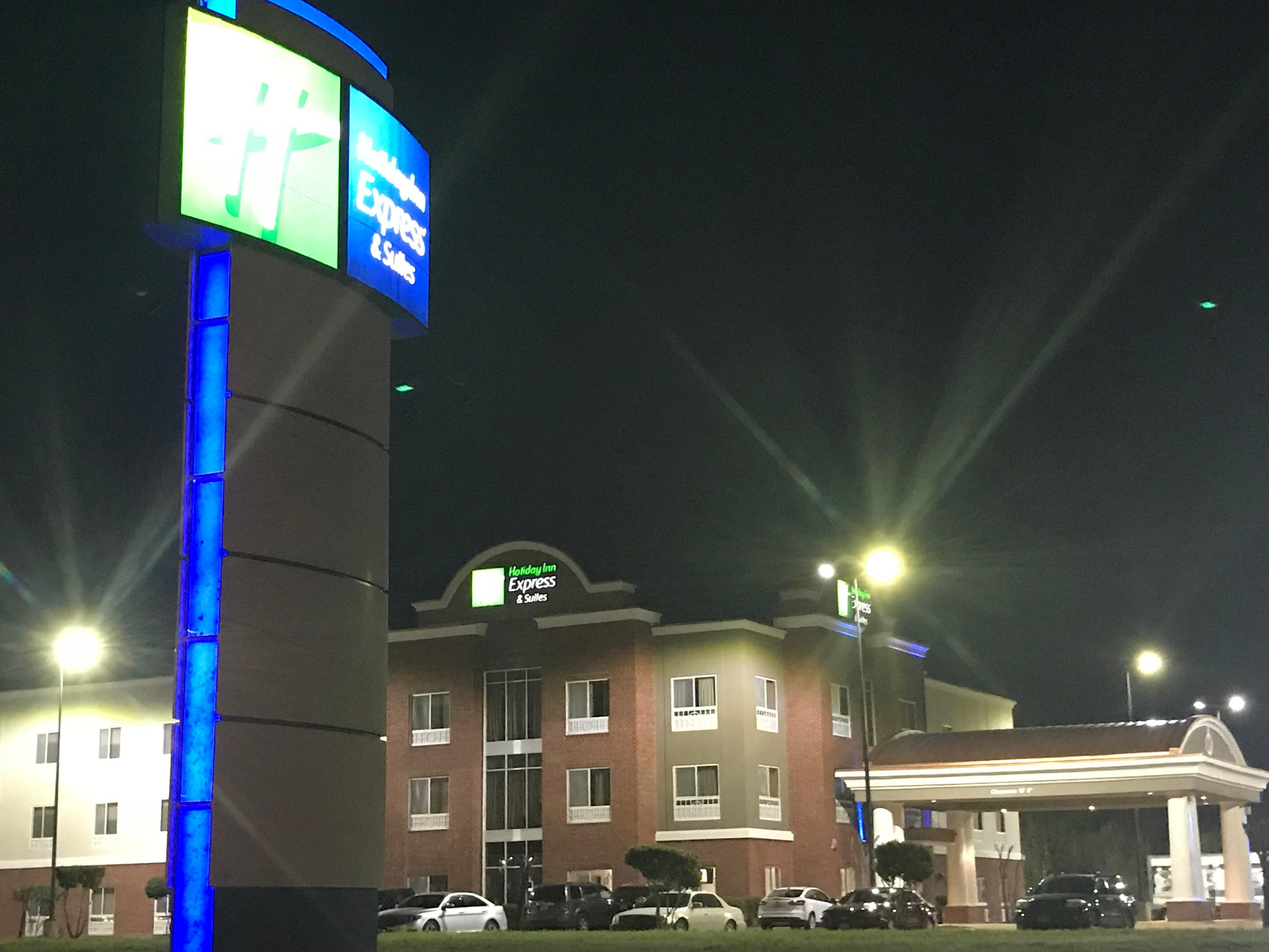 Holiday Inn Express Hotel & Suites Canton By Ihg Zewnętrze zdjęcie
