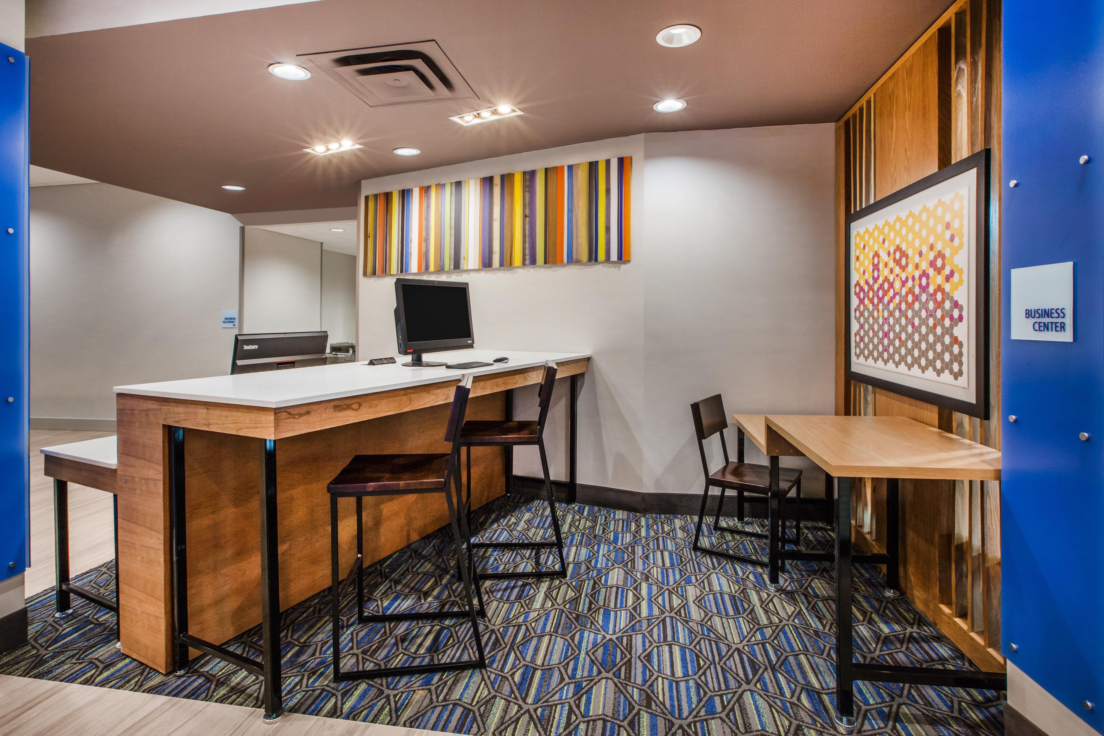 Holiday Inn Express Hotel & Suites Canton By Ihg Zewnętrze zdjęcie