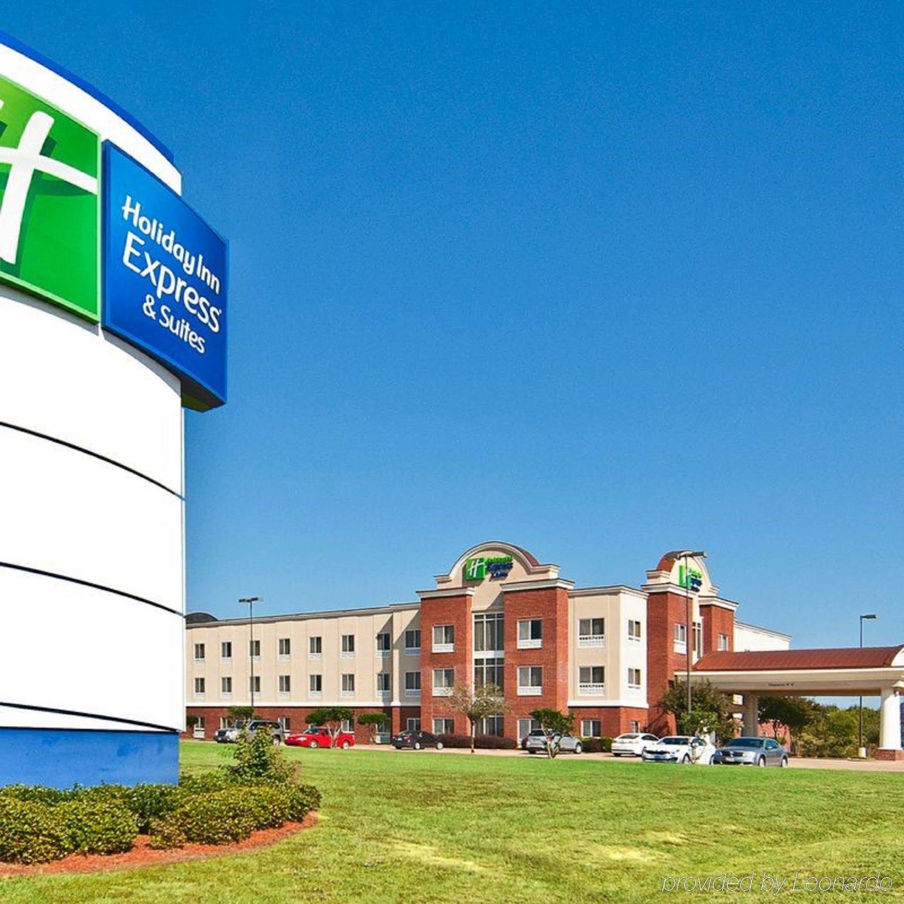 Holiday Inn Express Hotel & Suites Canton By Ihg Zewnętrze zdjęcie