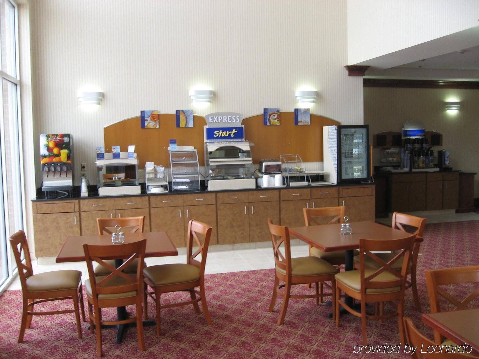 Holiday Inn Express Hotel & Suites Canton By Ihg Zewnętrze zdjęcie